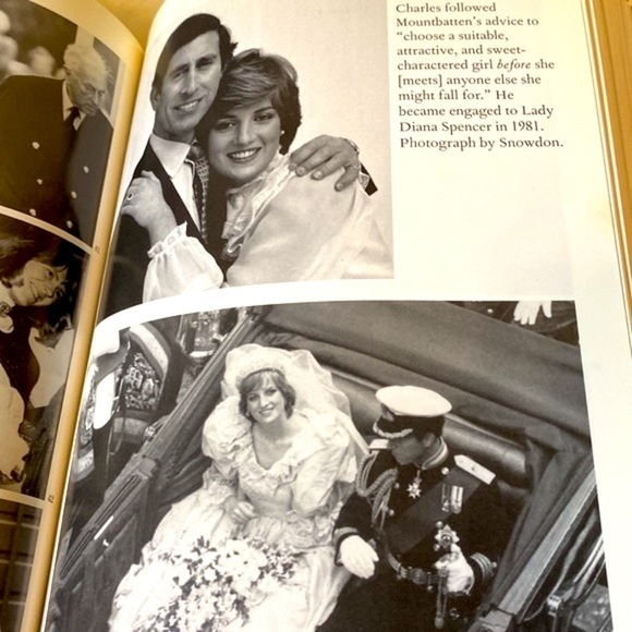THE ROYALS Kitty Kelly QUEEN ELIZABETH The CROWN PRINCESS DIANA HARDBACK… - Picture 8 of 10